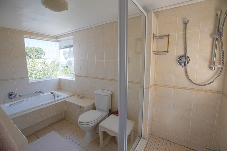 3 Bedroom Property for Sale in Erinvale Golf Estate Western Cape